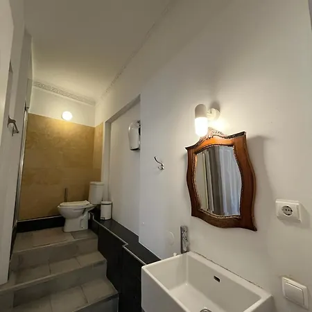 Asul 4*