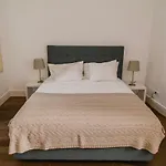 Asul Panzió Lisboa