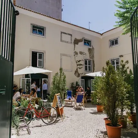 Bed & Breakfast Asul Lissabon