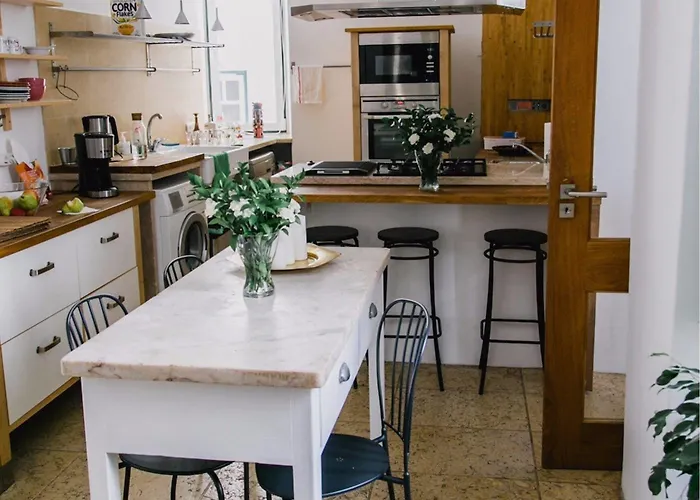 Asul Bed and breakfast 4*